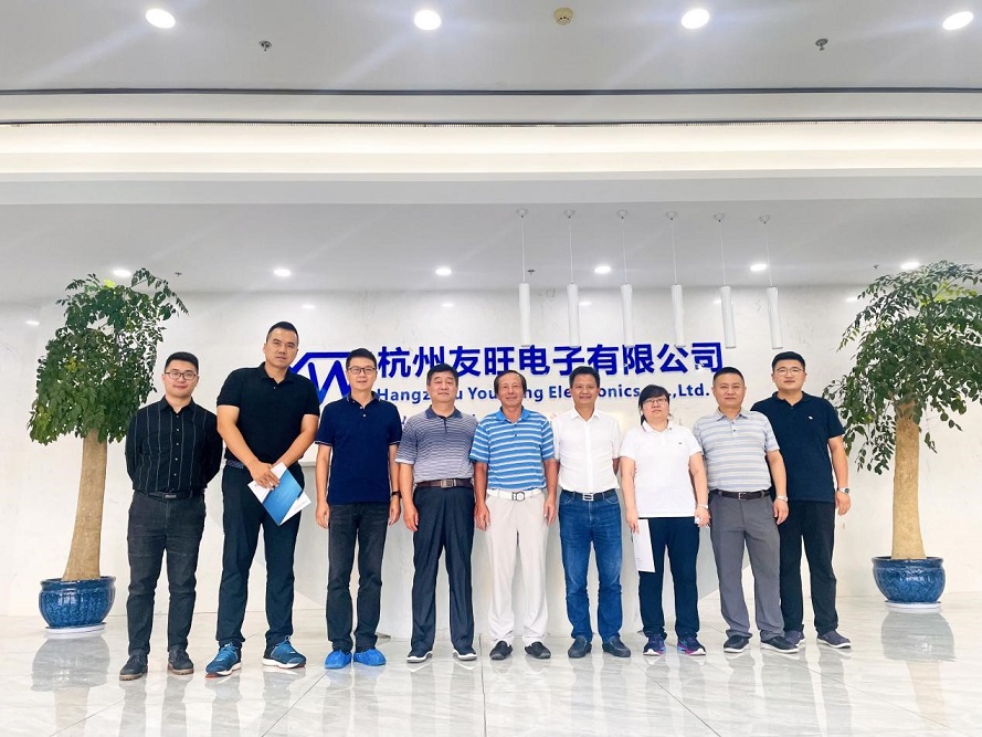 
                            我公司与西安电子科技大学及杭州研究院探寻校企合作